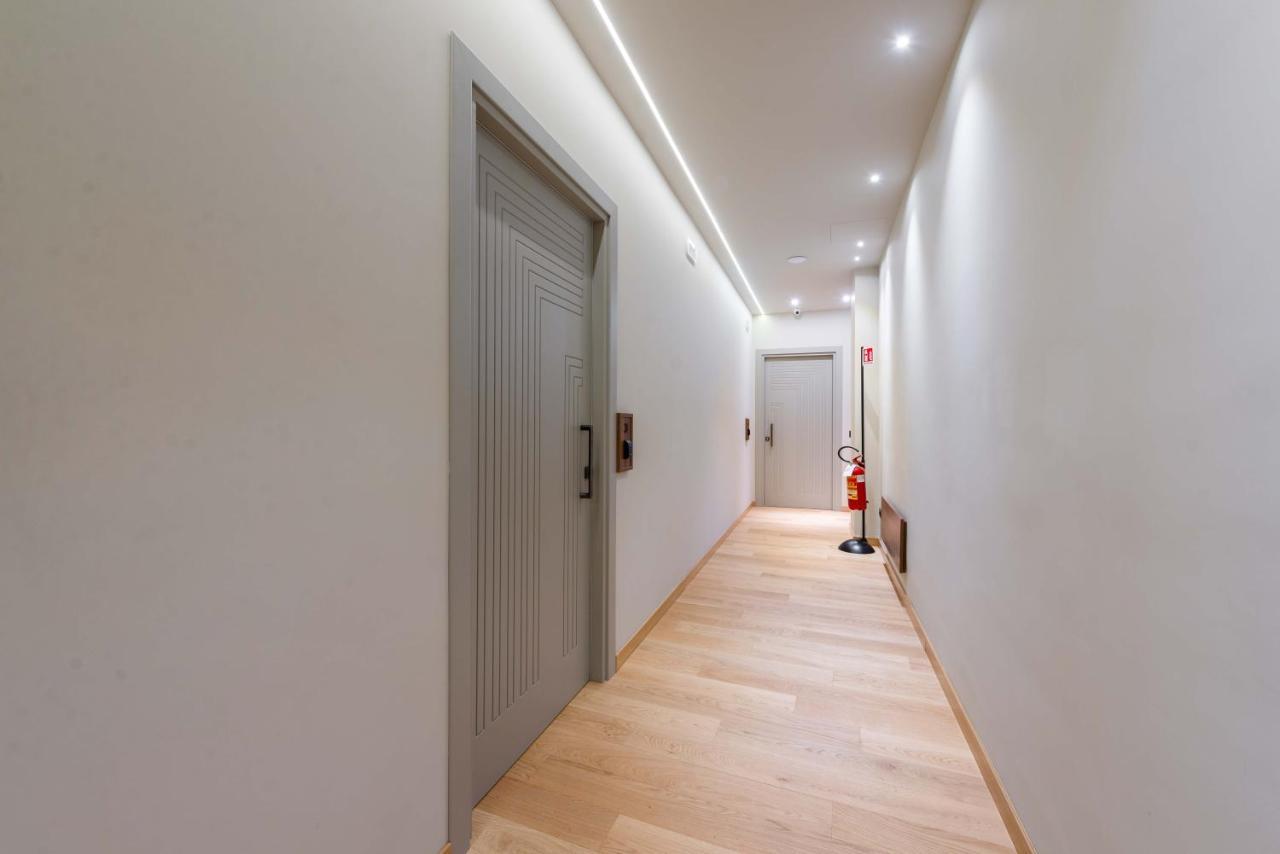 Elical Exclusive Private Suites Rome Bagian luar foto